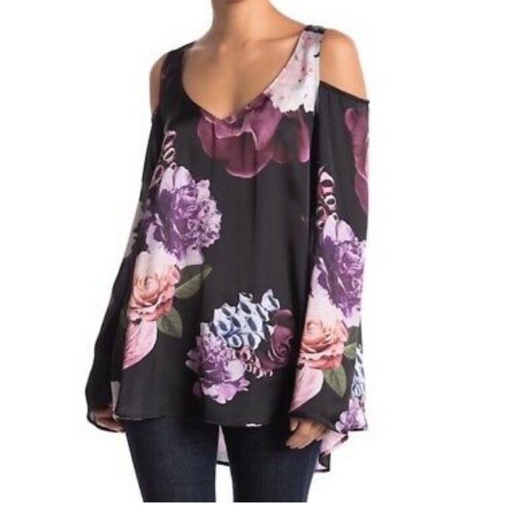 Show me your Mumu Floral Cold Shoulder Top Blouse
